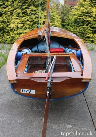1972 Yachting World Dayboat (YWDB) & Trailer