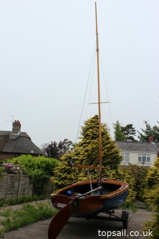 1972 Yachting World Dayboat (YWDB) & Trailer