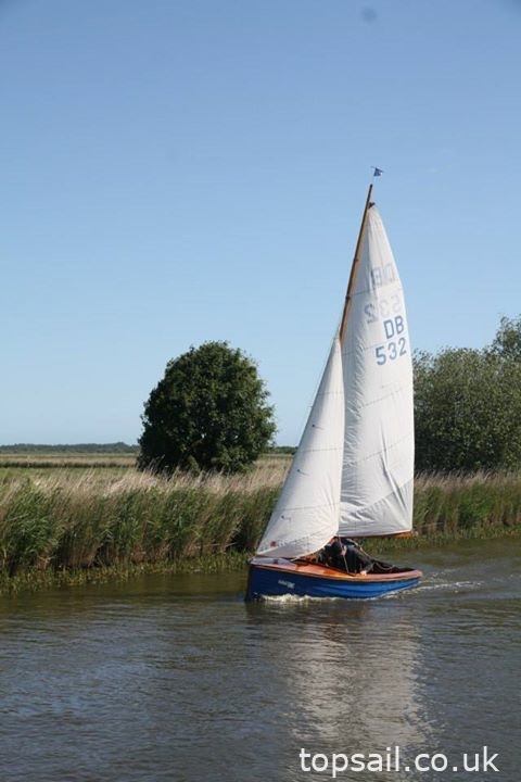 1972 Yachting World Dayboat (YWDB) & Trailer