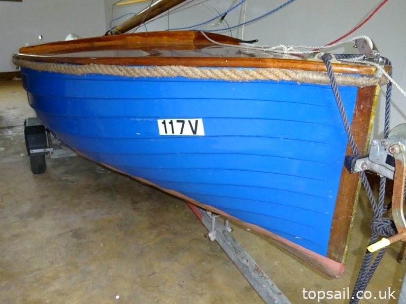 1972 Yachting World Dayboat (YWDB) & Trailer