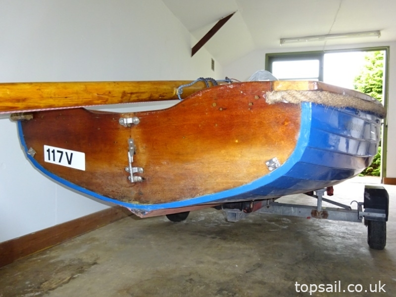 1972 Yachting World Dayboat (YWDB) & Trailer