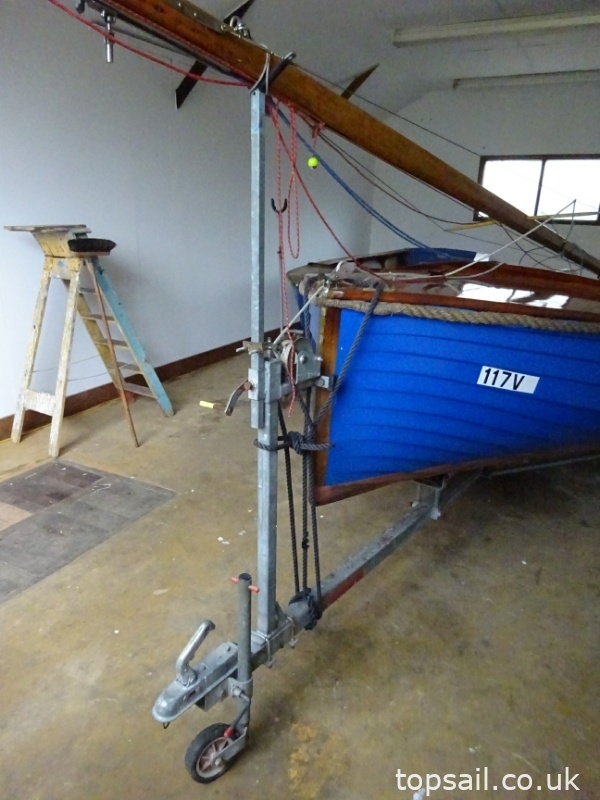 1972 Yachting World Dayboat (YWDB) & Trailer