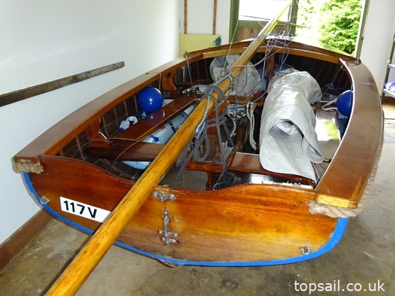1972 Yachting World Dayboat (YWDB) & Trailer