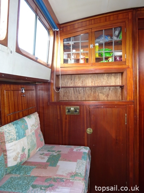 1974 De Groot 42 Steel Motor Cruiser (Ideal Liveaboard!)