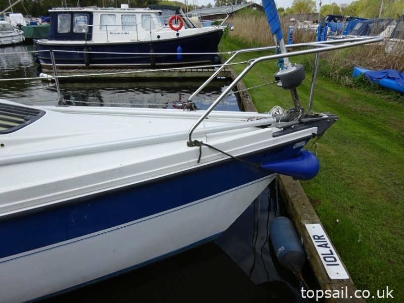 1986 Pegasus 700 (Bilge Keel)