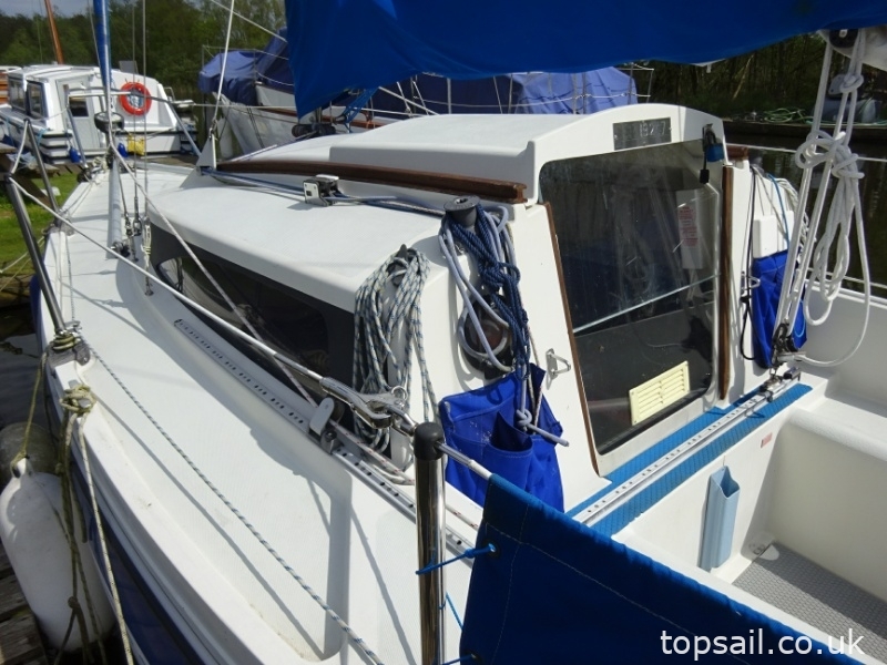 1986 Pegasus 700 (Bilge Keel)