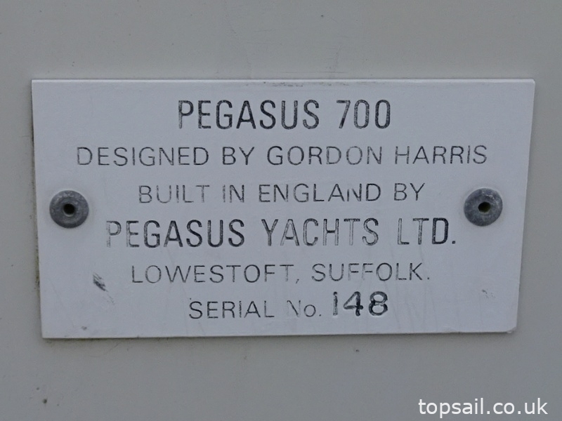 1986 Pegasus 700 (Bilge Keel)