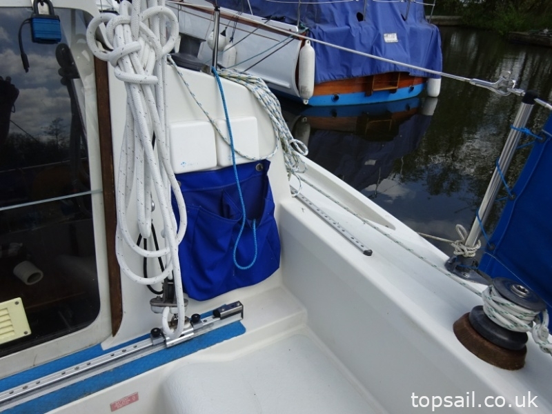1986 Pegasus 700 (Bilge Keel)