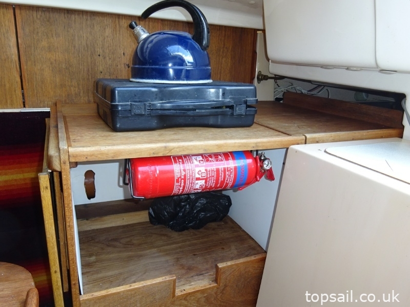1986 Pegasus 700 (Bilge Keel)
