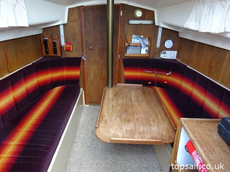 1986 Pegasus 700 (Bilge Keel)