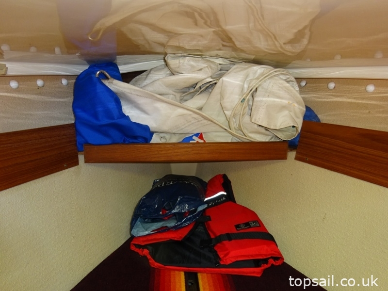 1986 Pegasus 700 (Bilge Keel)