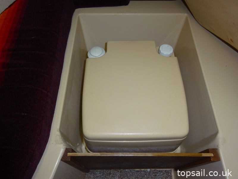 1986 Pegasus 700 (Bilge Keel)