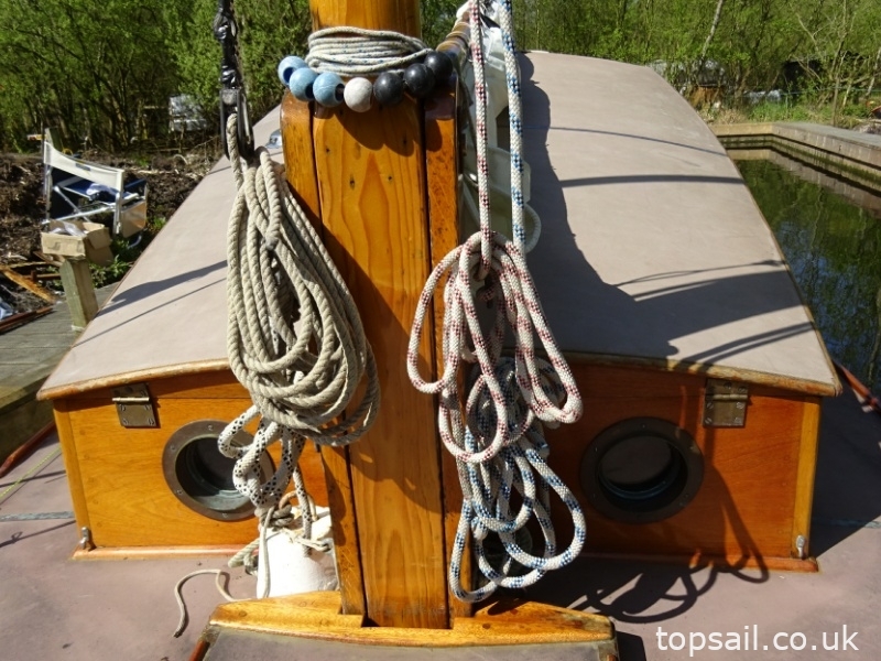 1980 Farrington 25 RCC (Trailer Available)