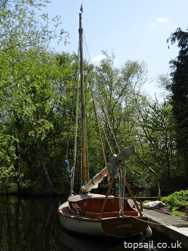 1980 Farrington 25 RCC (Trailer Available)
