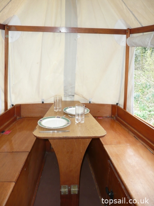 1980 Farrington 25 RCC (Trailer Available)