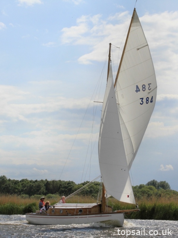1935 Applegate Cordon Rouge Class River Cruiser