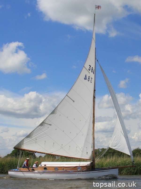 1935 Applegate Cordon Rouge Class River Cruiser