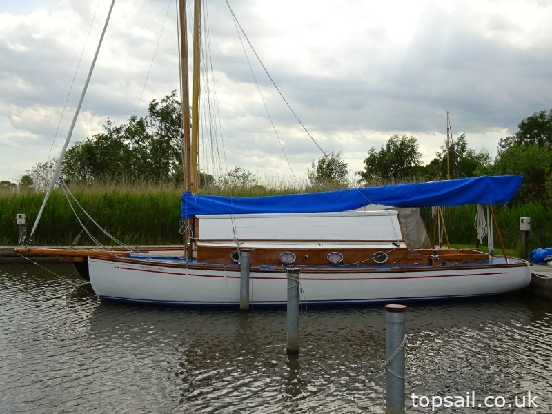 1935 Applegate Cordon Rouge Class River Cruiser