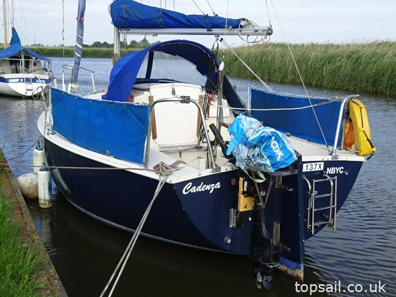 1980 Hunter Sonata 7 & Trailer