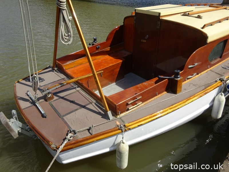 1963 Herbert Woods Sailing Cruiser