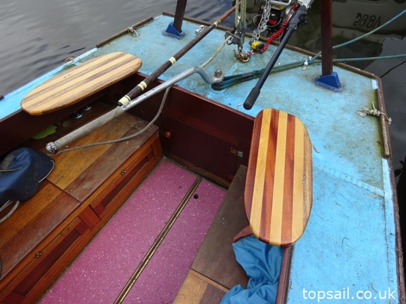 1935 Chumley & Hawke Brown Elf Class (Trailer Available)
