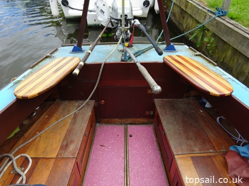 1935 Chumley & Hawke Brown Elf Class (Trailer Available)