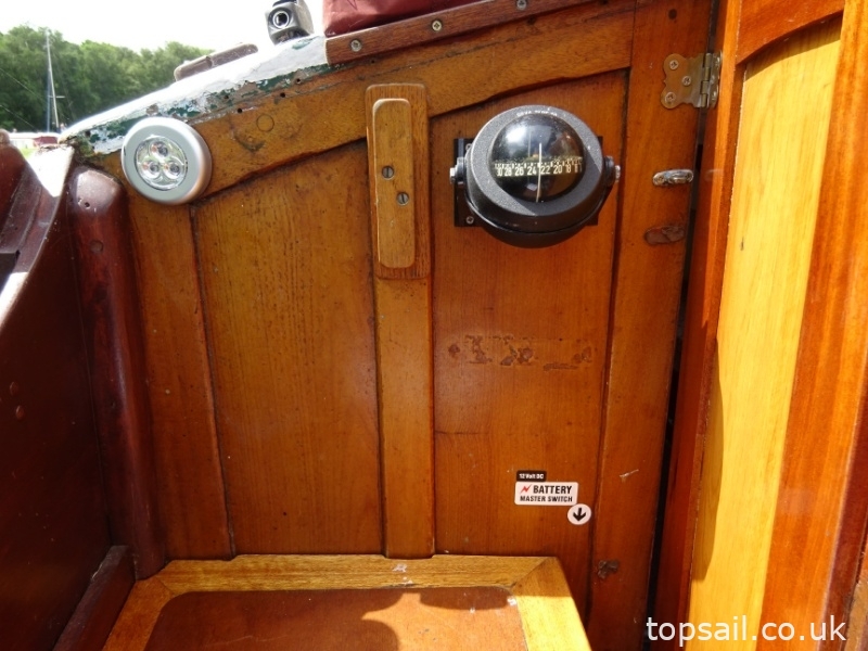 1935 Chumley & Hawke Brown Elf Class (Trailer Available)