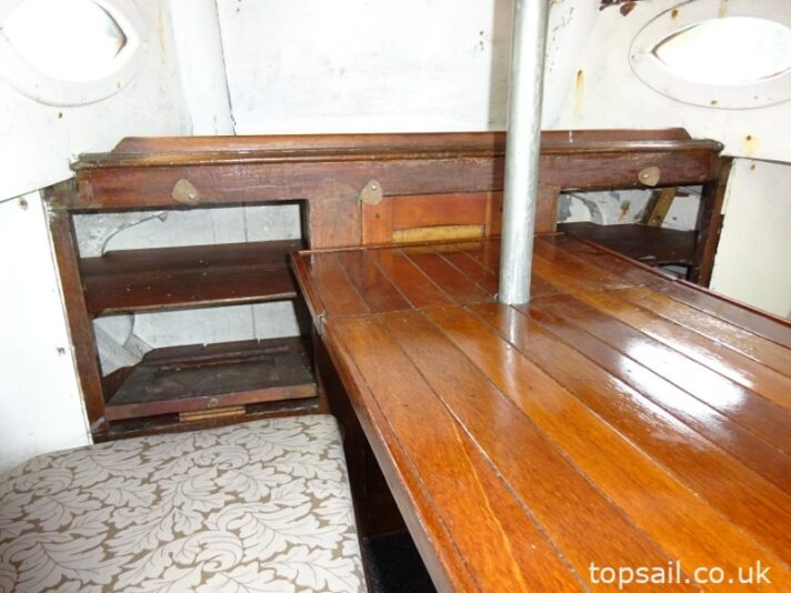 1935 Chumley & Hawke Brown Elf Class (Trailer Available)