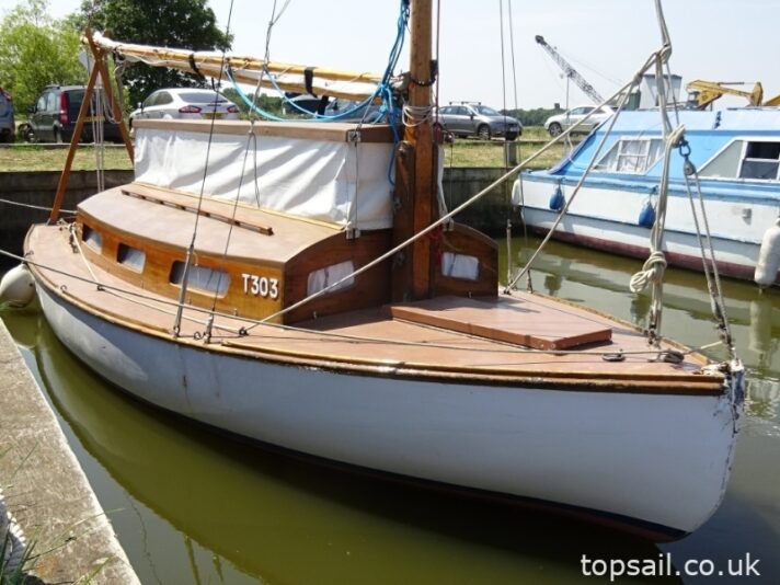 1934 Chumley & Hawke Ranger Class Sailing Cruiser