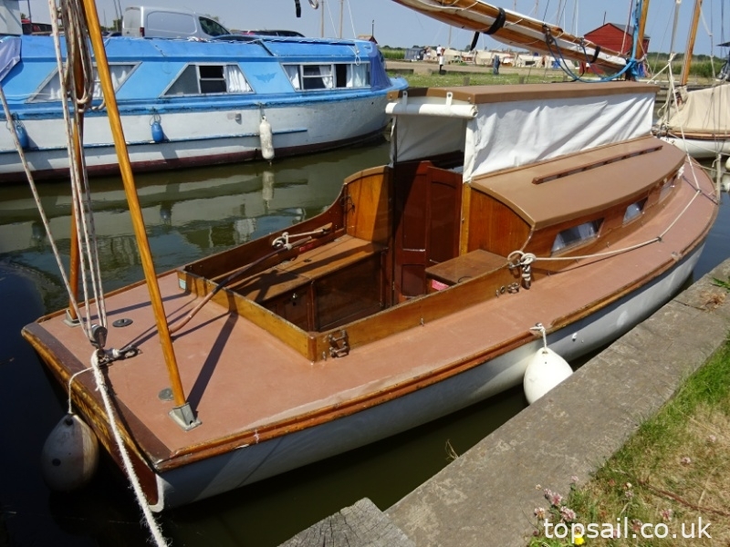1934 Chumley & Hawke Ranger Class Sailing Cruiser