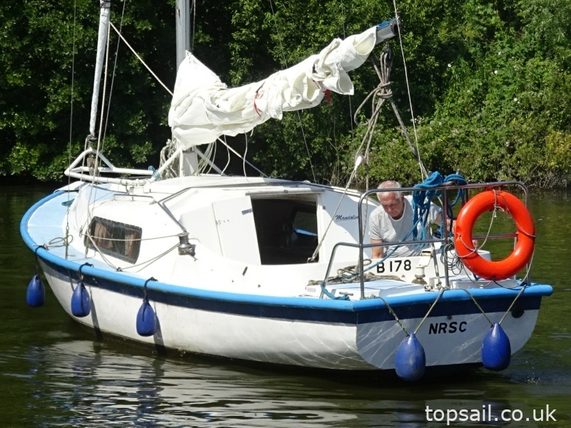 1990 Sun Charm 28/Brinkcraft 28