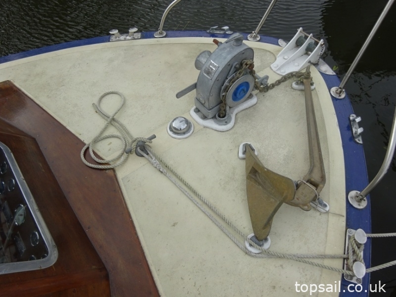 1958 Halmatic 30 Classic Gentleman’s Cabin Cruiser