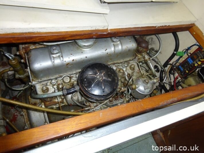 1958 Halmatic 30 Classic Gentleman’s Cabin Cruiser