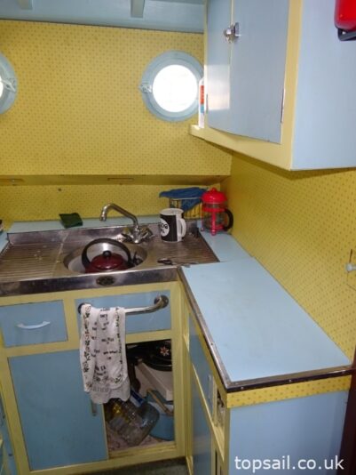 1958 Halmatic 30 Classic Gentleman’s Cabin Cruiser