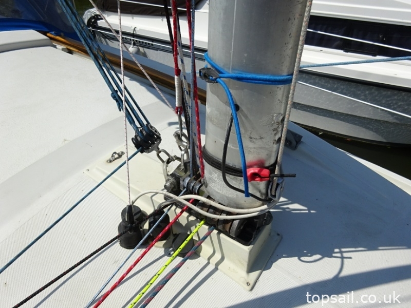 1989 Pegasus 800 (Wing Keel)