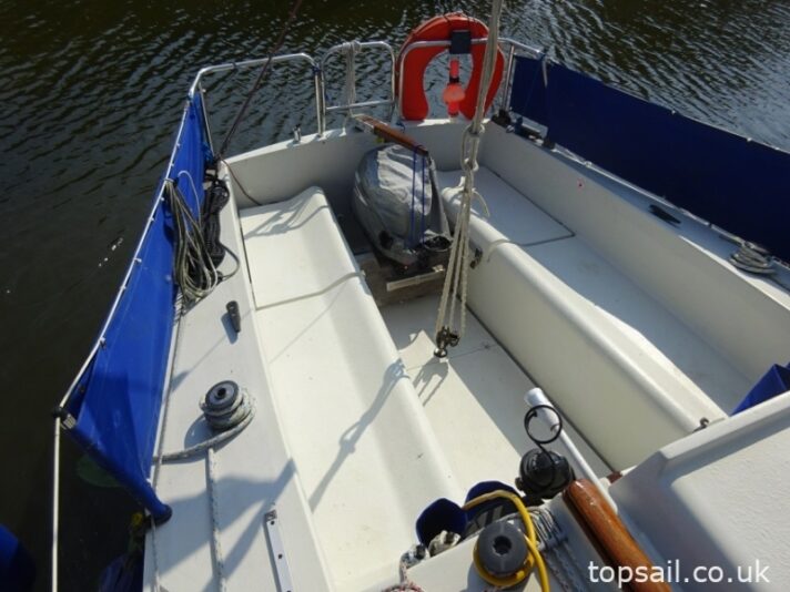 1988 Pegasus 700 (Shallow Fin Keel)