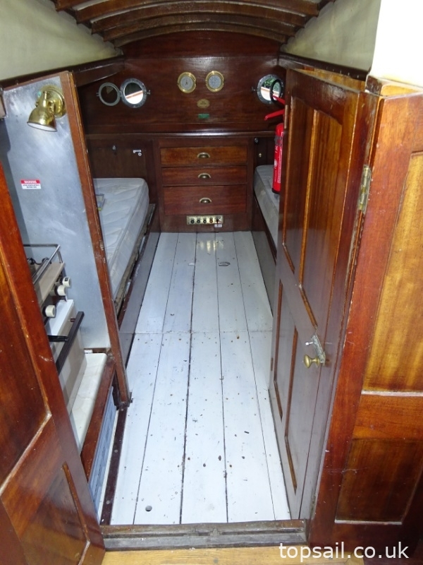 1955 Powles Sun Glory Class River Cruiser