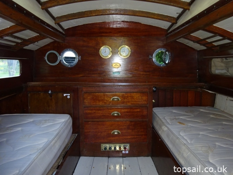1955 Powles Sun Glory Class River Cruiser