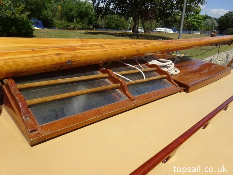 1995 Easticks 28 River Cruiser