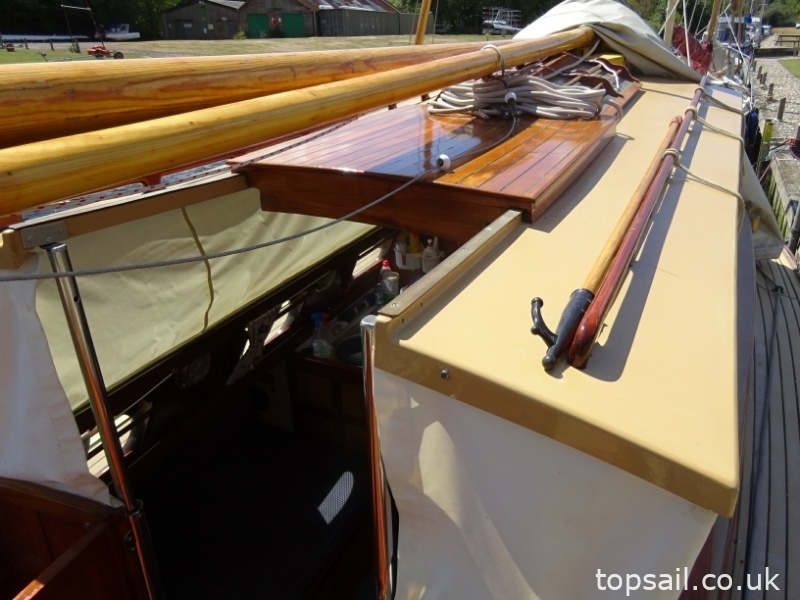 1995 Easticks 28 River Cruiser