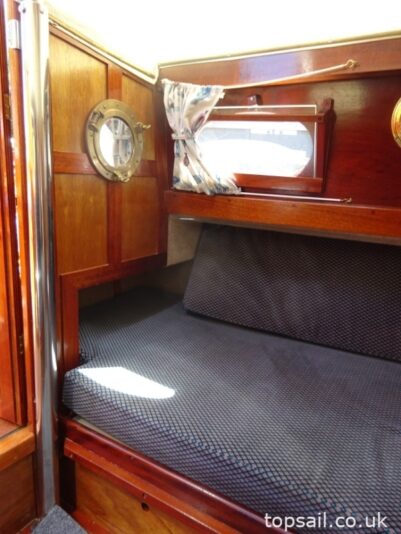 1995 Easticks 28 River Cruiser