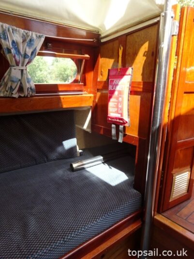1995 Easticks 28 River Cruiser