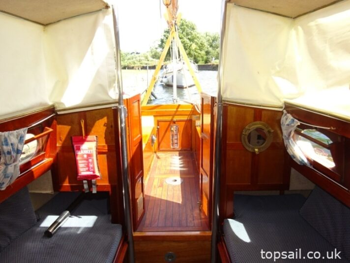 1995 Easticks 28 River Cruiser