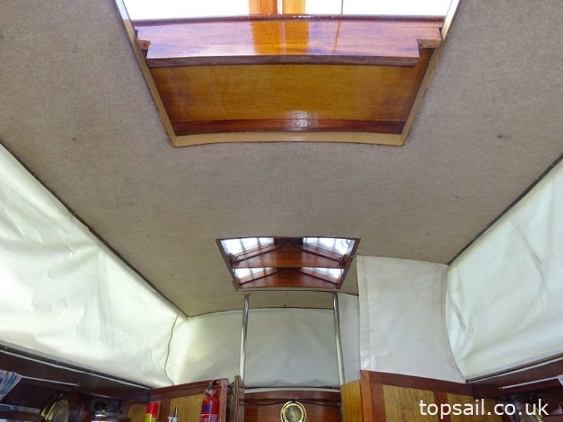 1995 Easticks 28 River Cruiser
