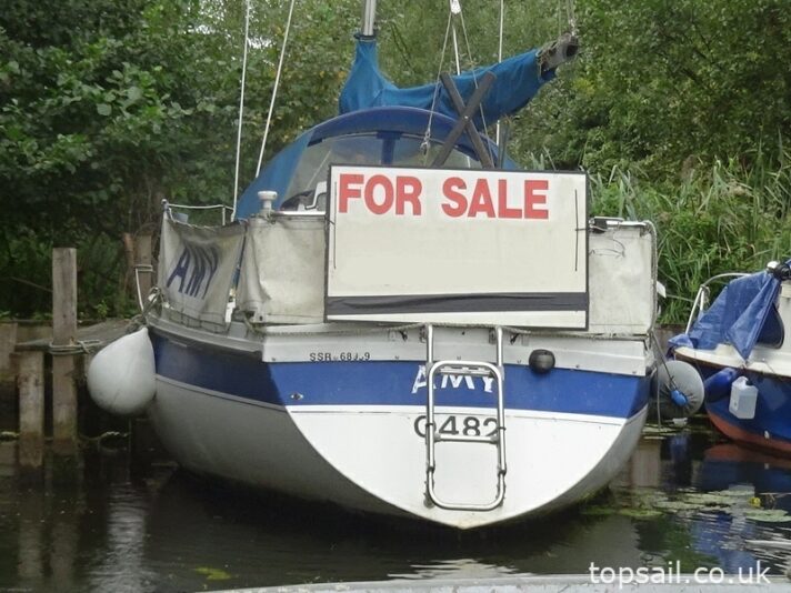 1987 Pegasus 700 (Shallow Fin Keel)