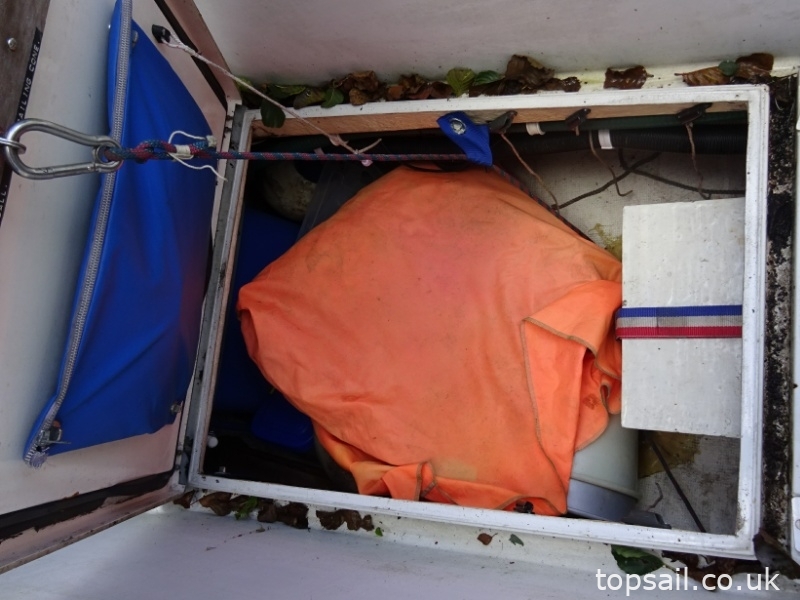1987 Pegasus 700 (Shallow Fin Keel)