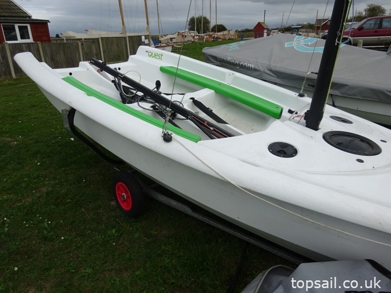 2016 RS Quest Sailing Dinghy & Launching Trolley