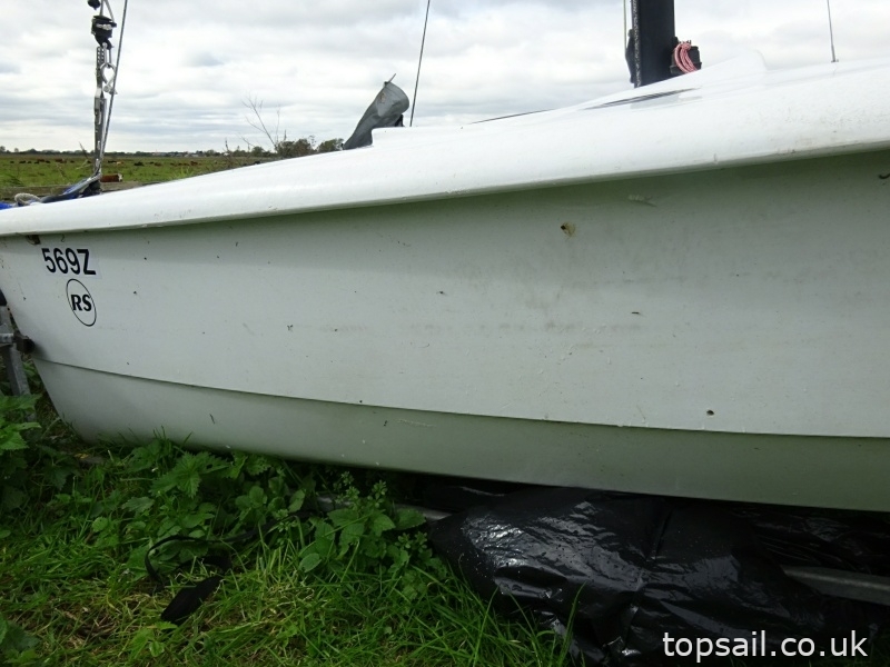 2016 RS Quest Sailing Dinghy & Launching Trolley