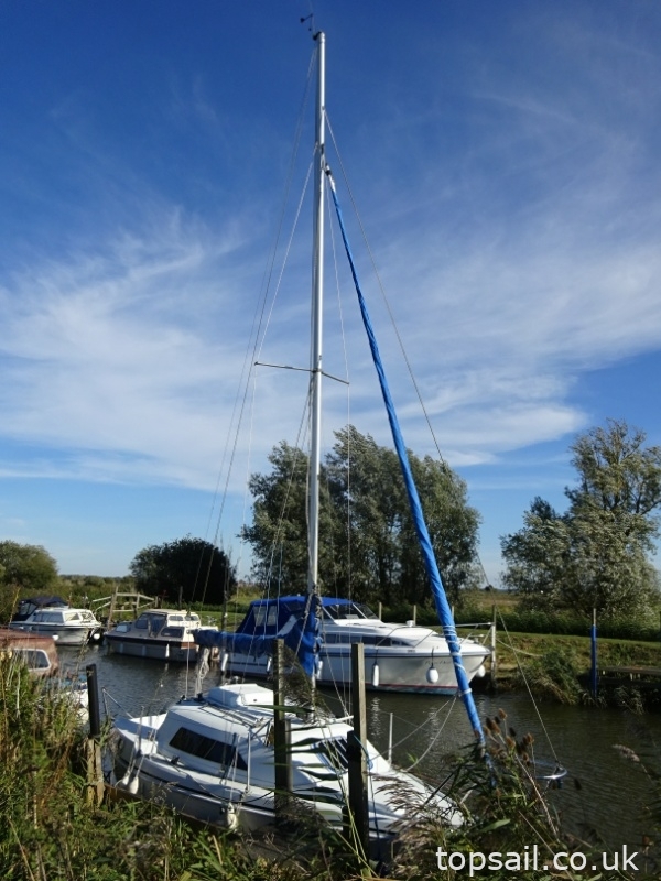 1990 Hunter Horizon 23