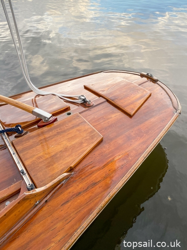 Counter Stern River Cruiser Class Yacht